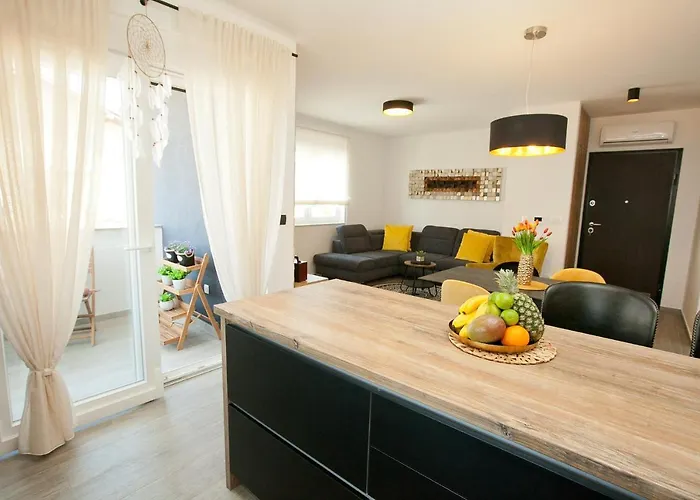 Luxury Apartment Eva