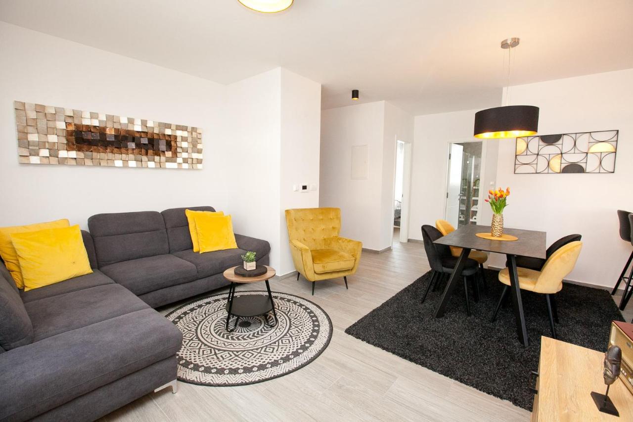 Luxury Eva Apartment *